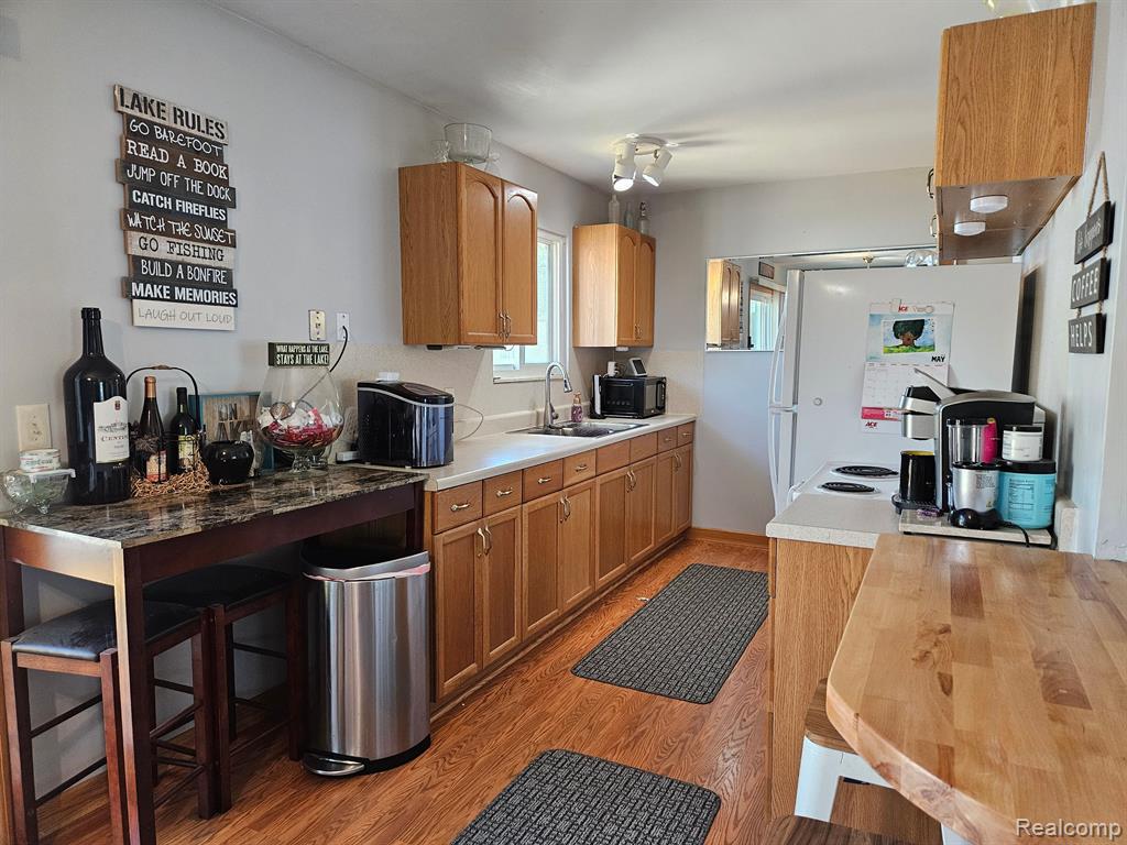9551 Kress Road Pinckney, MI 48169 - Photo 14 of 34