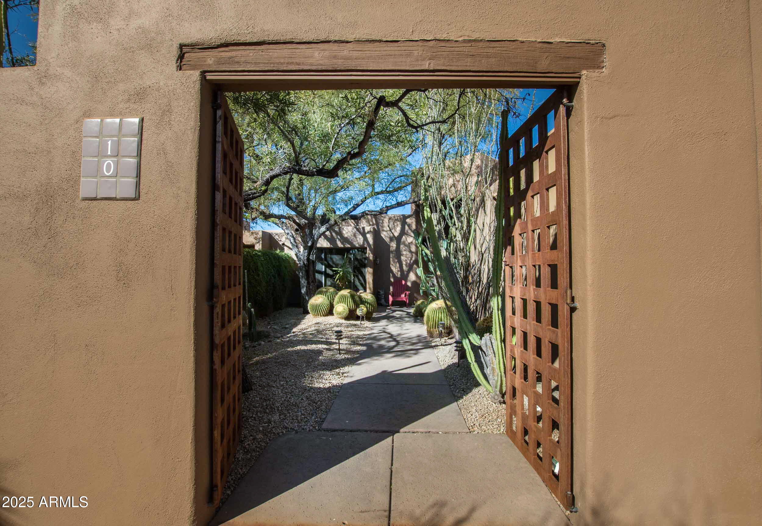 8502 East Cave Creek Road, Unit 10 Carefree, AZ 85377 - Photo 11 of 44