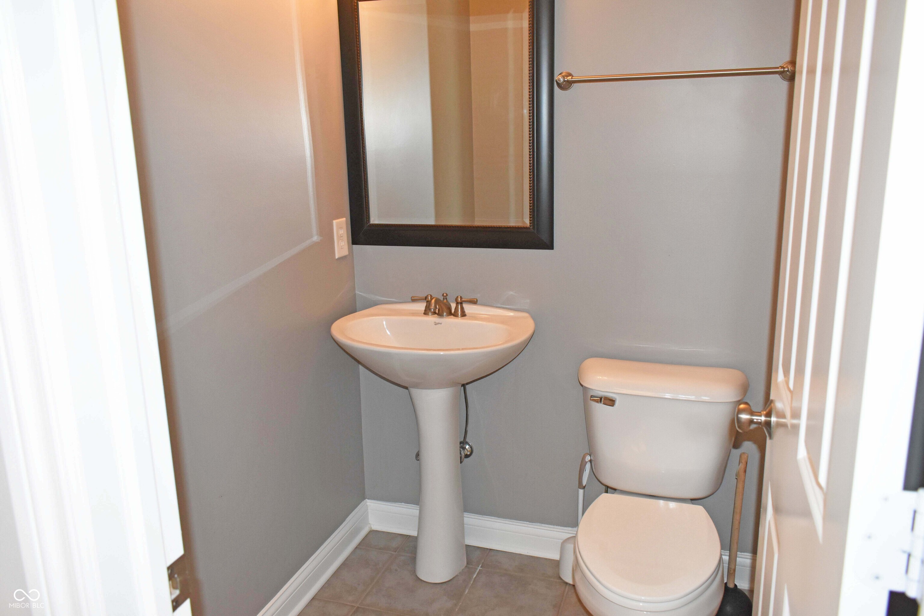 12968 Grenville Street Carmel, IN 46032 - Photo 12 of 35