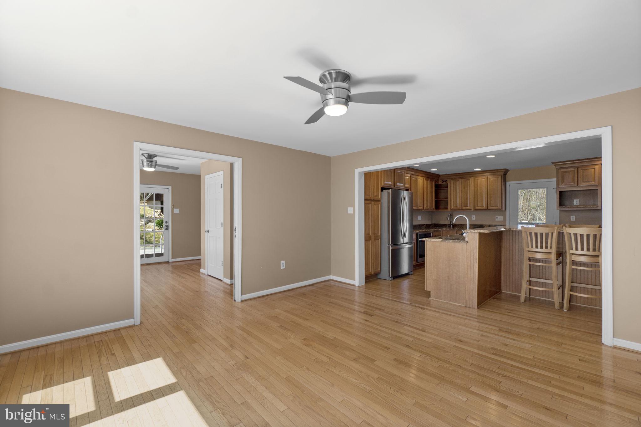 10812 Putman Road Thurmont, MD 21788 - Photo 15 of 60