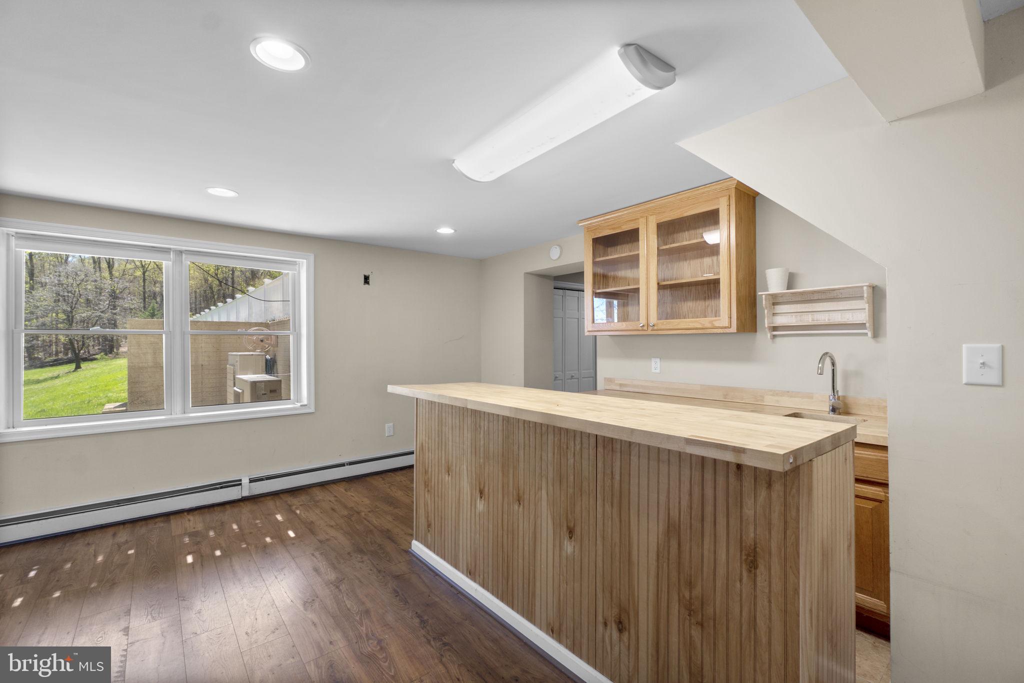 10812 Putman Road Thurmont, MD 21788 - Photo 37 of 60