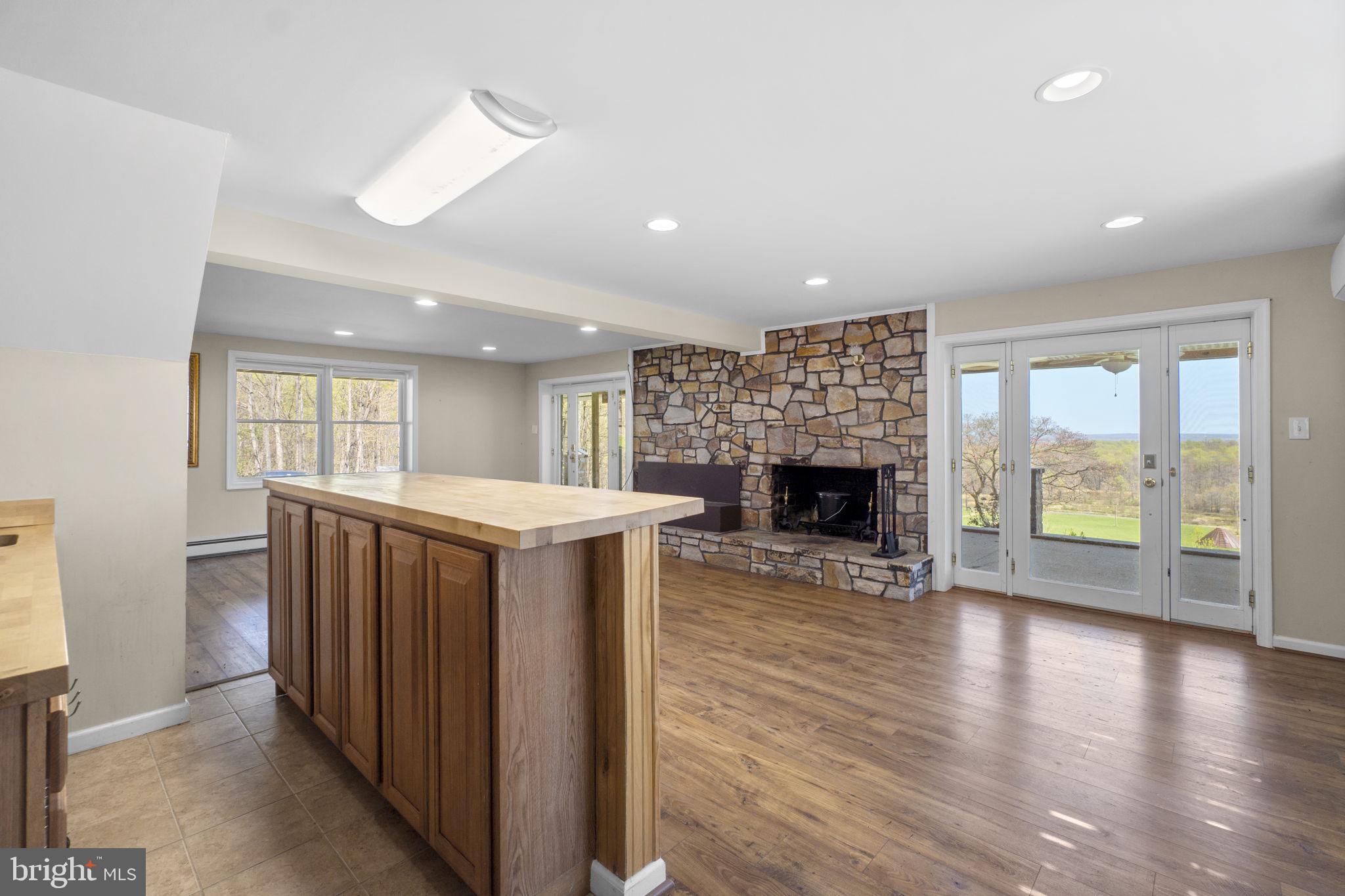 10812 Putman Road Thurmont, MD 21788 - Photo 38 of 60