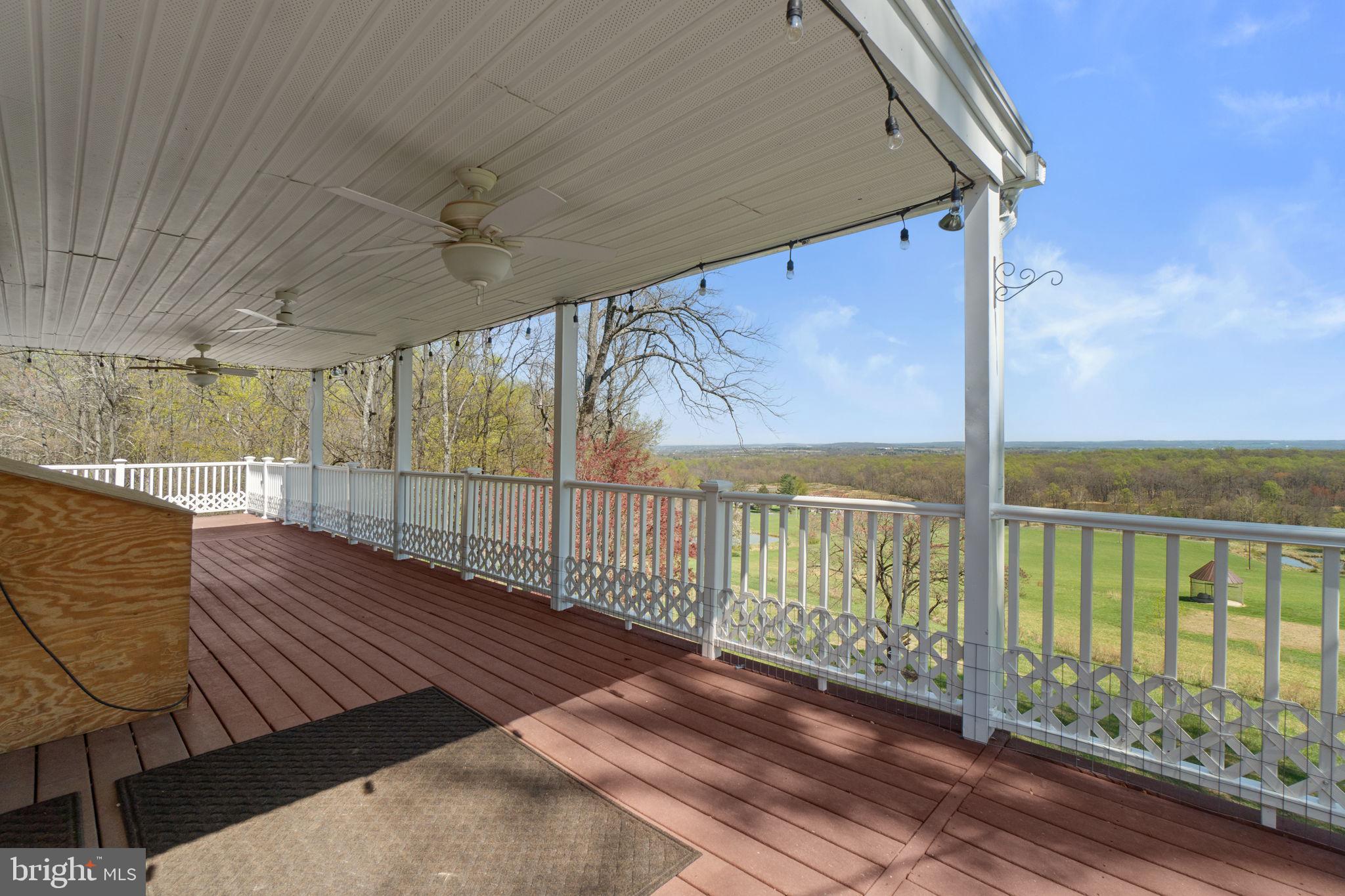 10812 Putman Road Thurmont, MD 21788 - Photo 7 of 60