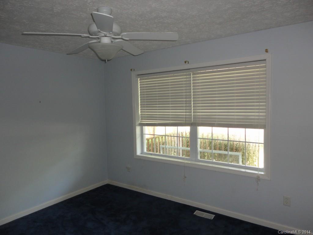 4969 Slanting Bridge Road, Unit 11 Sherrills Ford, NC 28673 - Photo 17 of 24 Gallery Image 17