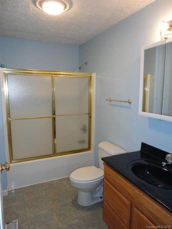 4969 Slanting Bridge Road, Unit 11 Sherrills Ford, NC 28673 - Photo 18 of 24 Gallery Image 18