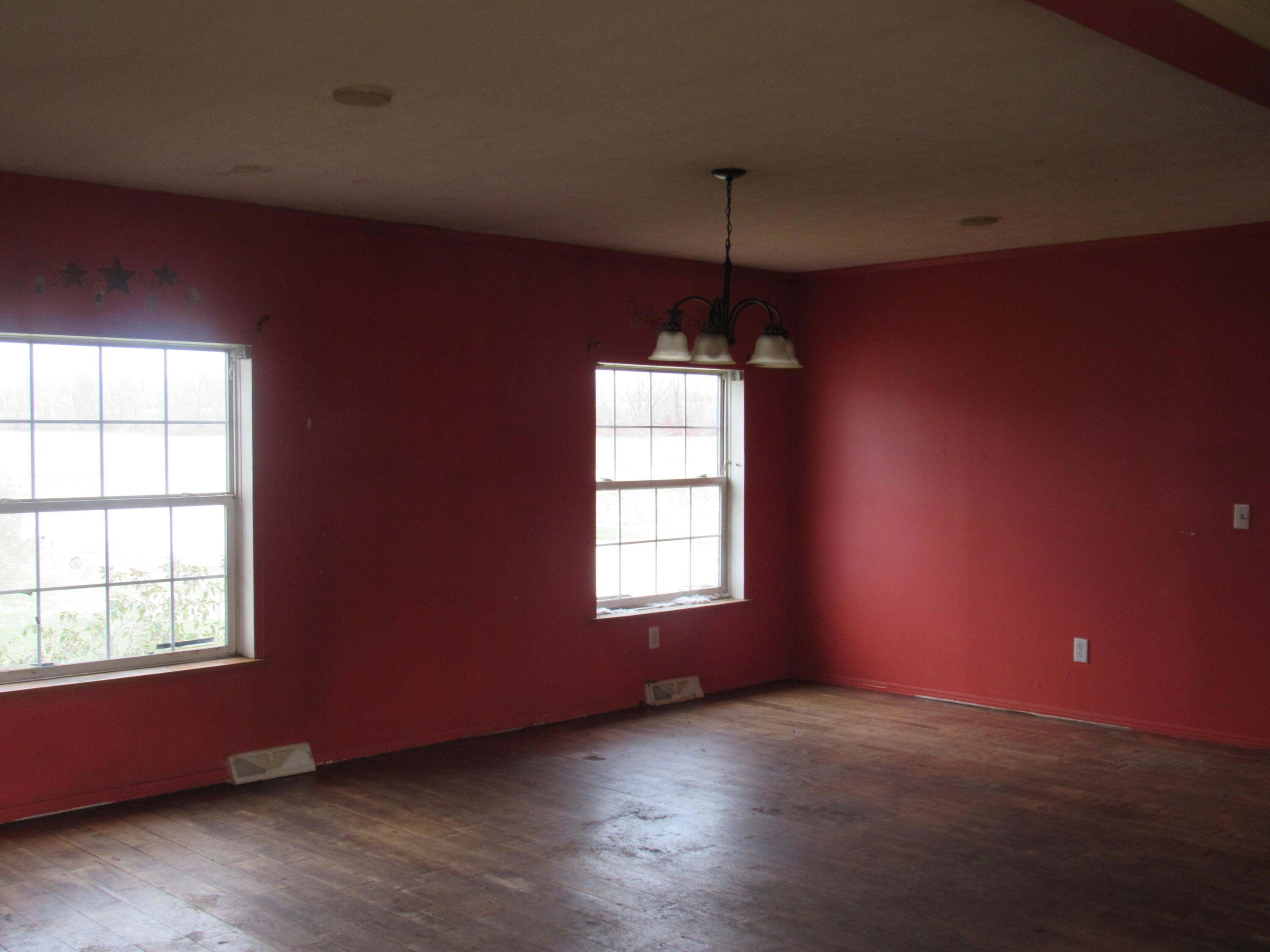 183 E Road Burke, NY 12917 - Photo 17 of 33 Dinning Room