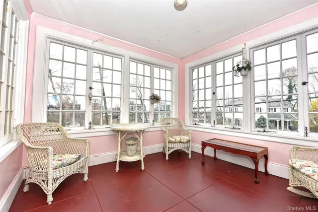 $725,000 | 85 Battle Avenue, White Plains, NY 10606