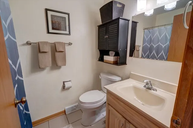 $450,000 | 2718 Hilltop Drive, Sun Prairie, WI 53590