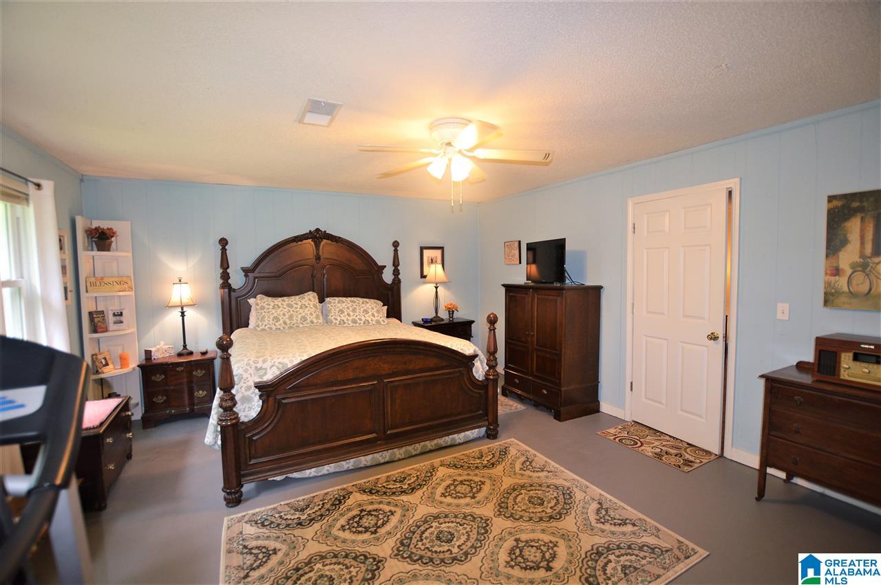 1855 County Road 1568 Baileyton, AL 35019 - Photo 17 of 22