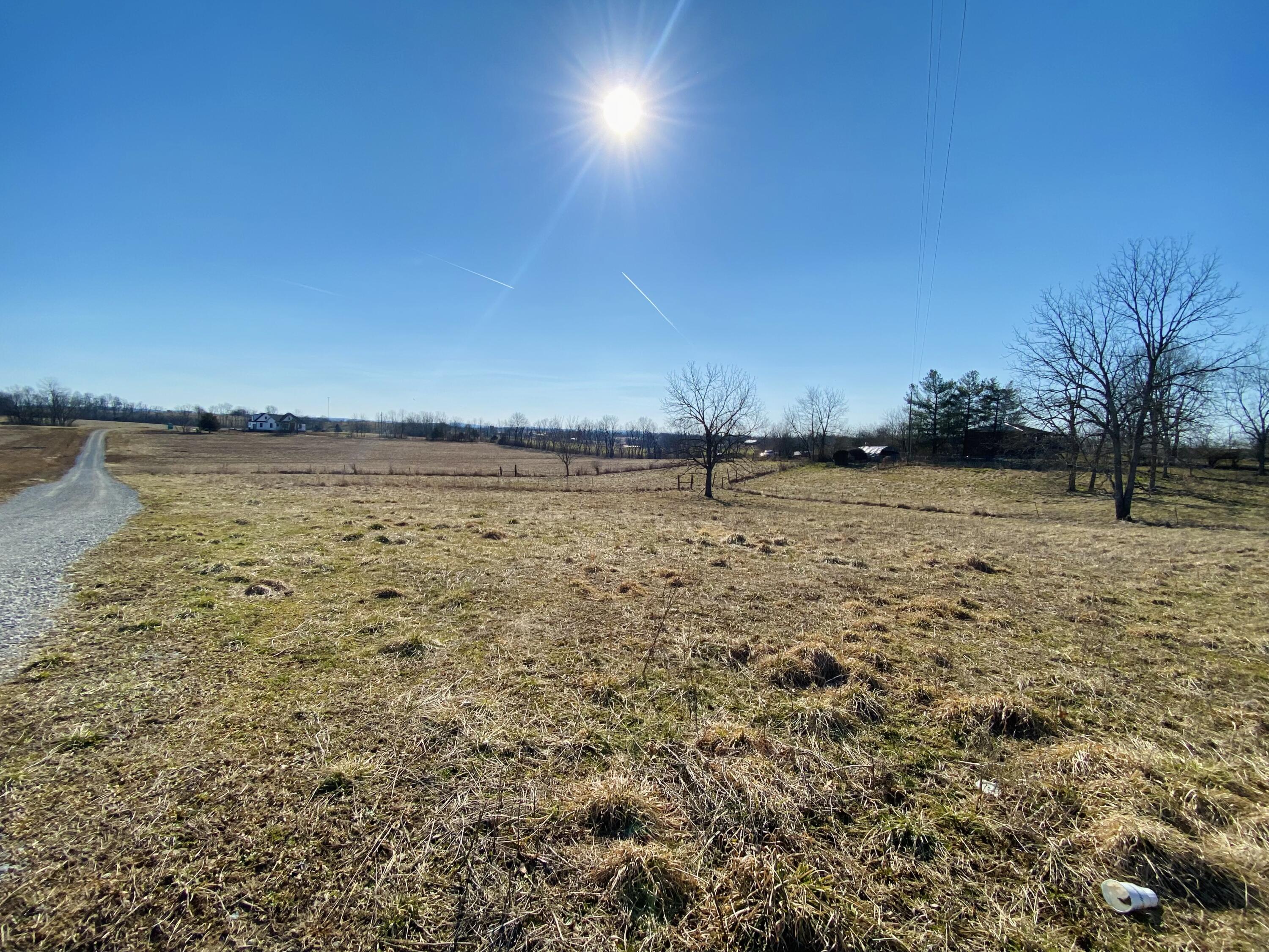1 Nield Road Danville, KY 40422 - Photo 2 of 8 IMG_0200