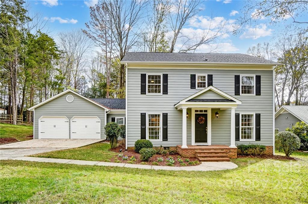 2601 Innsbrook Road Charlotte, NC 28226 - Photo 1 of 48 Gallery Image 1