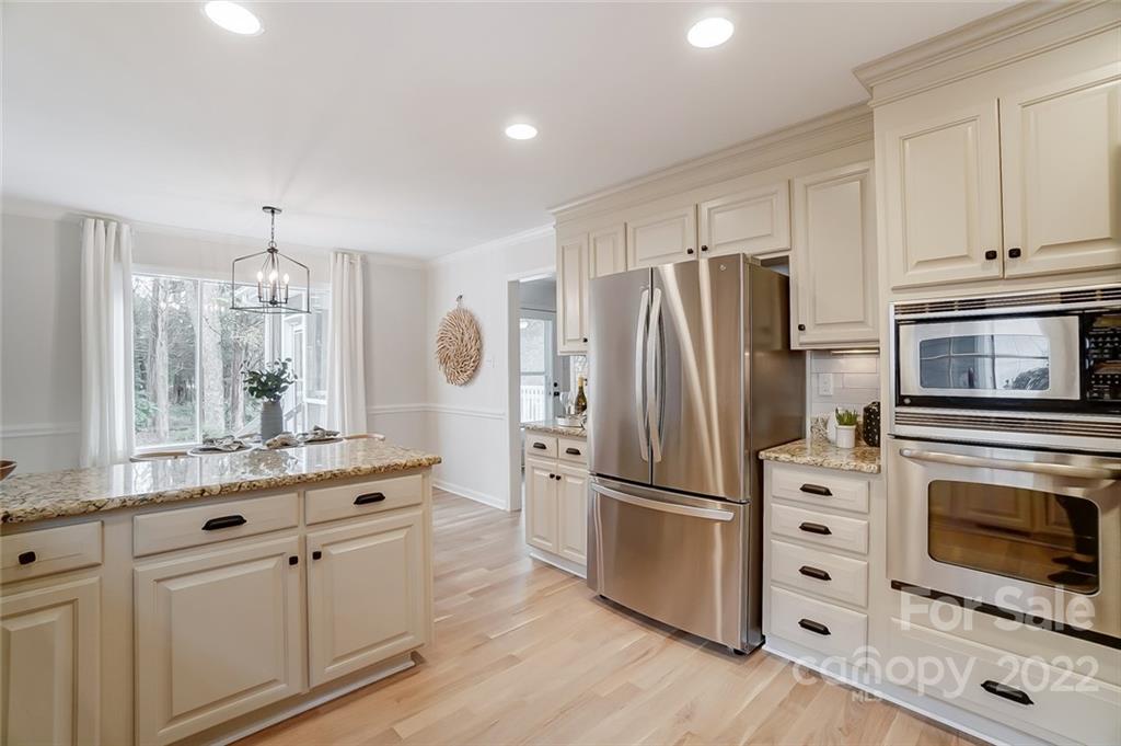 2601 Innsbrook Road Charlotte, NC 28226 - Photo 15 of 48 Gallery Image 15