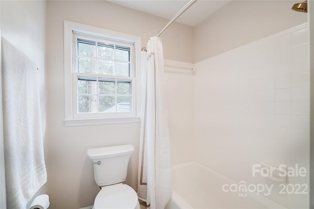 2601 Innsbrook Road Charlotte, NC 28226 - Photo 35 of 48 Gallery Image 35