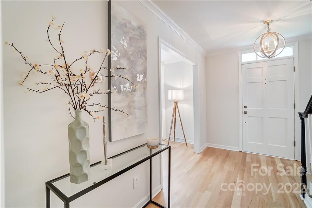 2601 Innsbrook Road Charlotte, NC 28226 - Photo 6 of 48 Gallery Image 6