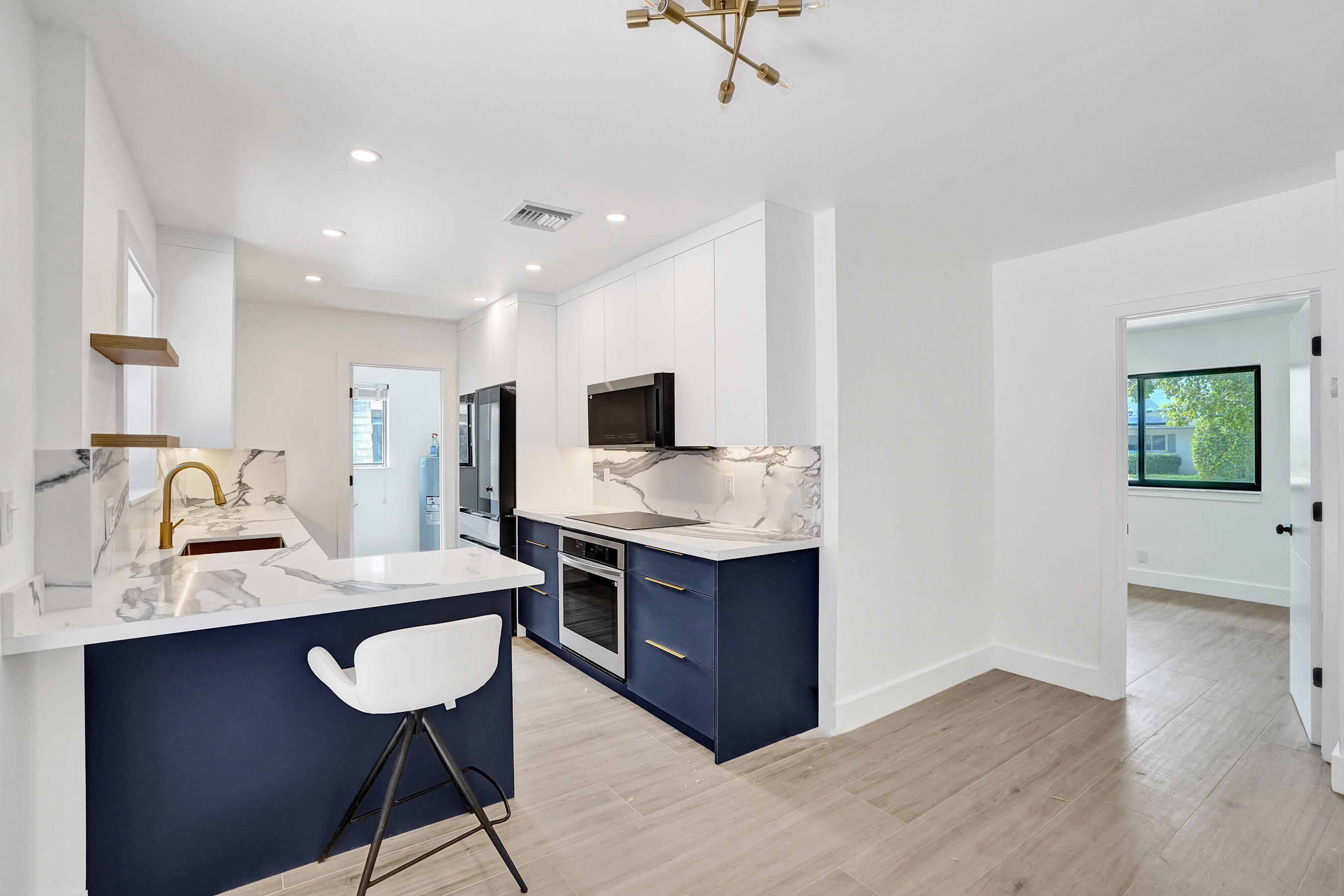 1250 Southwest 4th Street Boca Raton, FL 33486 - Photo 18 of 63 DSC02054