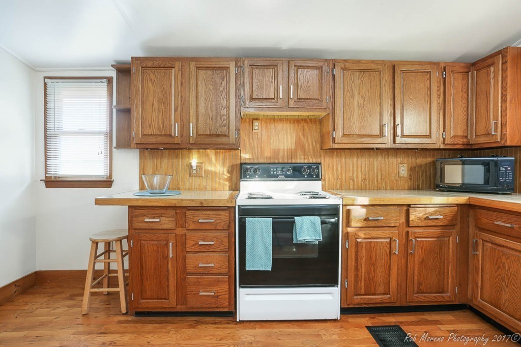 53 South Hunt Road Amesbury, MA 01913 - Photo 3 of 23
