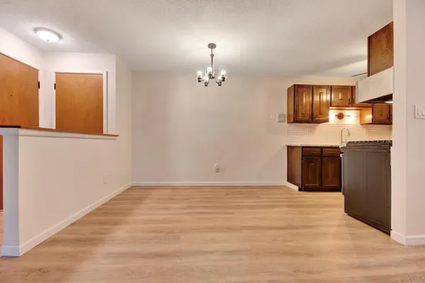 $225,000 | 1321 West Main Street, Unit 310, Lake Geneva, WI 53147