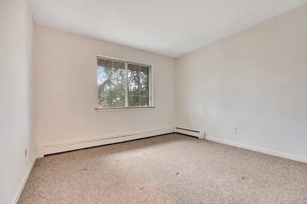 $225,000 | 1321 West Main Street, Unit 310, Lake Geneva, WI 53147
