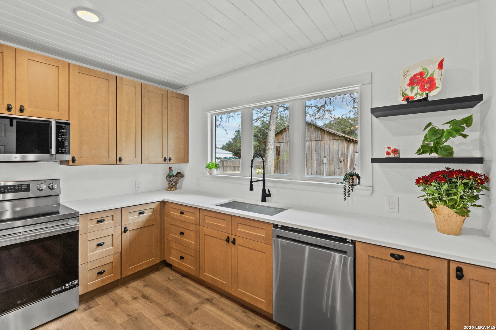 29050 Noll Road Boerne, TX 78015 - Photo 11 of 42 Gallery Image 11