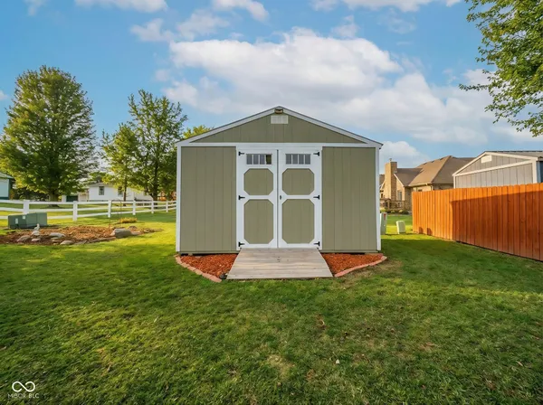 $399,900 | 3004 West Aruba Way, Muncie, IN 47302