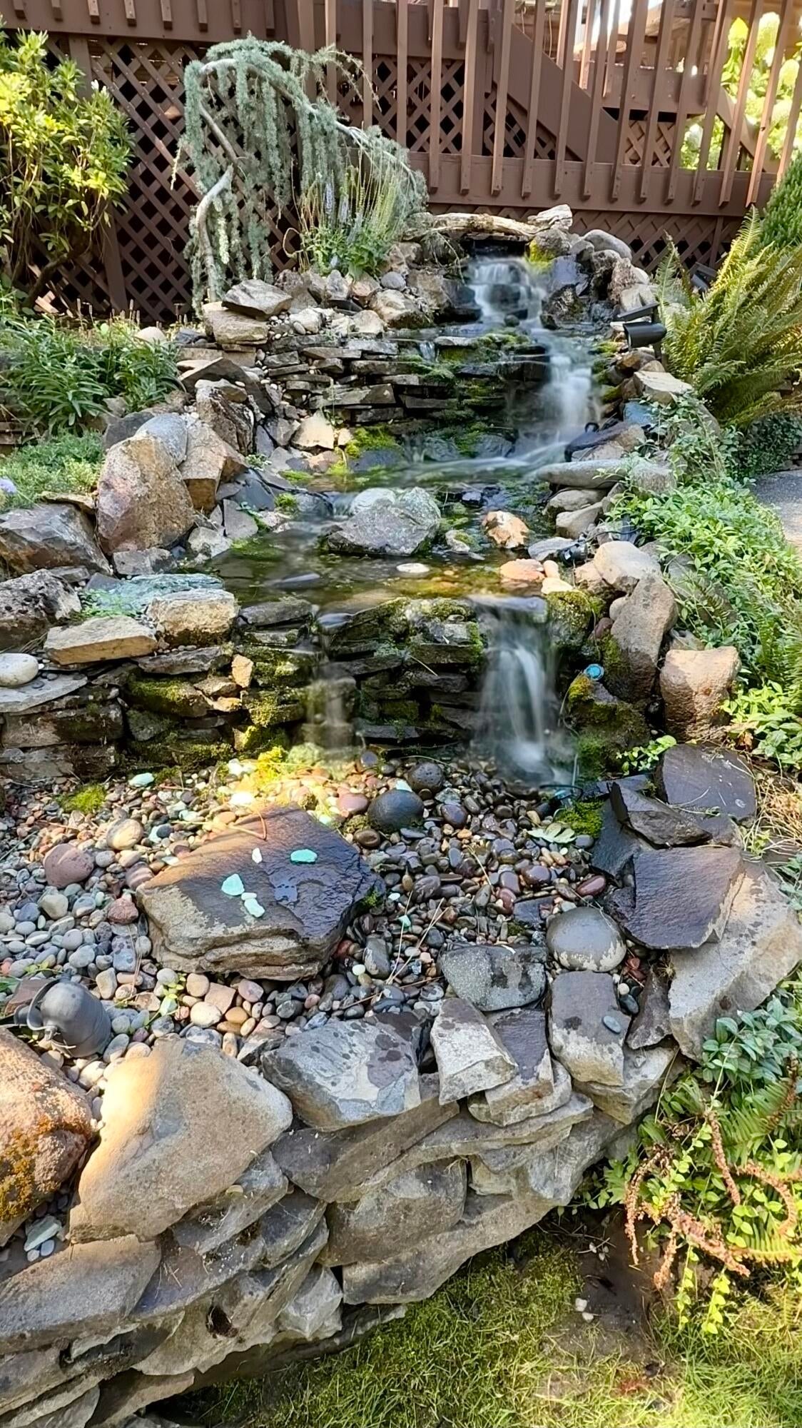 975 Old Ferry Road Shady Cove, OR 97539 - Photo 64 of 100 Water Feature