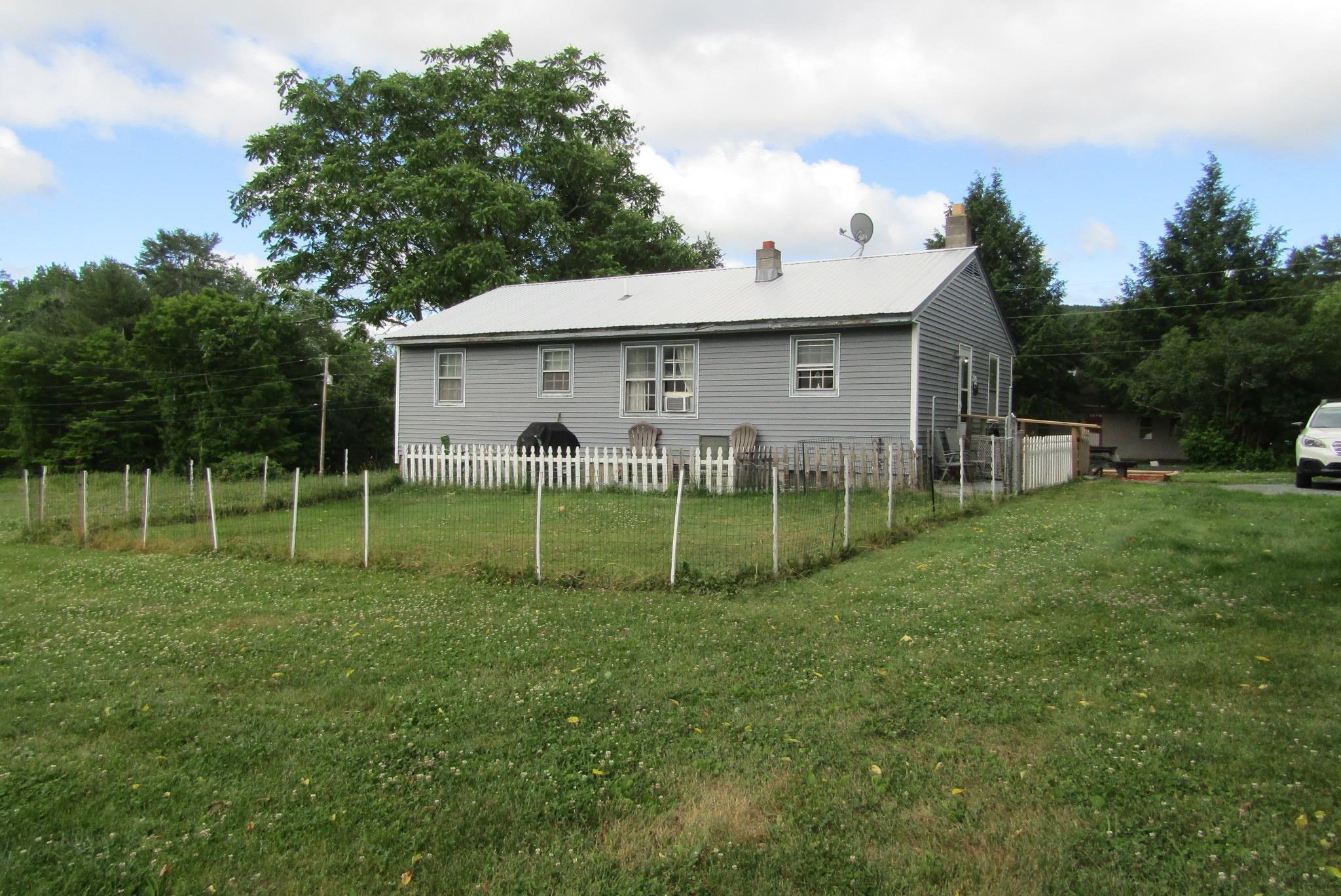 610 River Road Lyme, NH 03768 - Photo 4 of 20