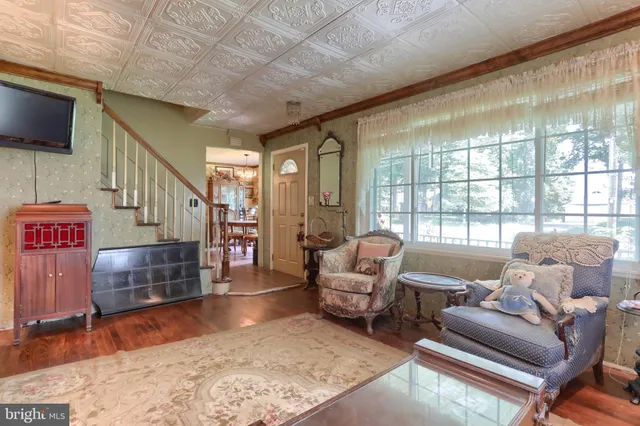 $489,900 | 975 Groff Avenue, Elizabethtown, PA 17022