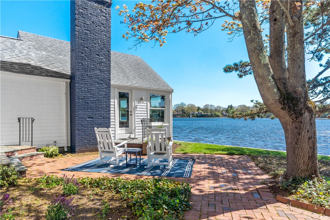 166 New Meadow Road Barrington, RI 02806 - Photo 16 of 48