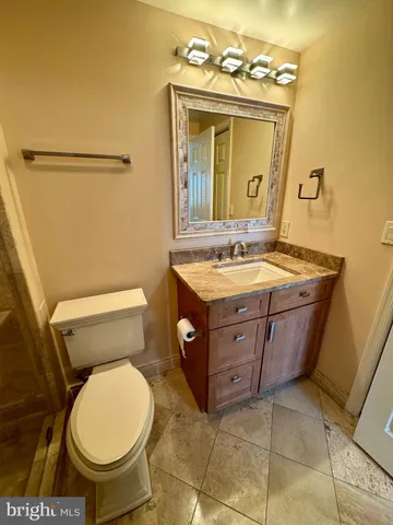 $279,900 | 24 Courthouse Square, Unit 607, Rockville, MD 20850