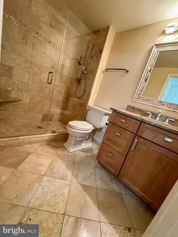 $279,900 | 24 Courthouse Square, Unit 607, Rockville, MD 20850