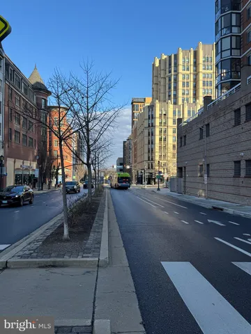 $279,900 | 24 Courthouse Square, Unit 607, Rockville, MD 20850