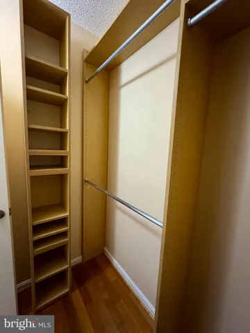 $279,900 | 24 Courthouse Square, Unit 607, Rockville, MD 20850