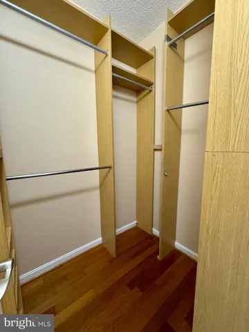 $279,900 | 24 Courthouse Square, Unit 607, Rockville, MD 20850