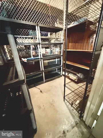 $279,900 | 24 Courthouse Square, Unit 607, Rockville, MD 20850