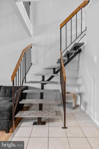 $275,000 | 210 Uxbridge, Cherry Hill, NJ 08034