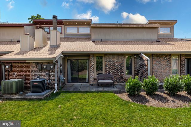 $275,000 | 210 Uxbridge, Cherry Hill, NJ 08034