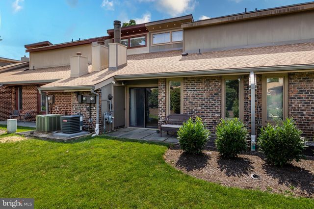 $275,000 | 210 Uxbridge, Cherry Hill, NJ 08034