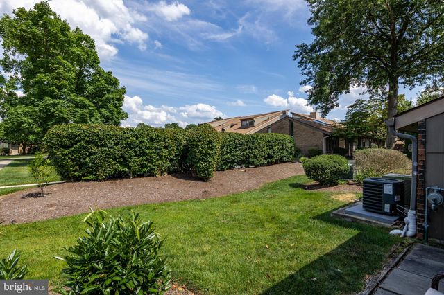 $275,000 | 210 Uxbridge, Cherry Hill, NJ 08034