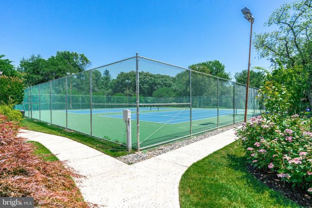 $275,000 | 210 Uxbridge, Cherry Hill, NJ 08034