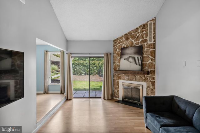 $275,000 | 210 Uxbridge, Cherry Hill, NJ 08034