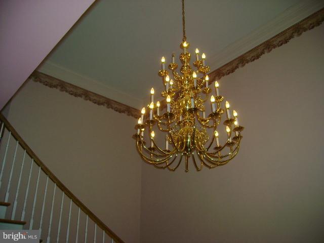 181 French Road Shenandoah Junction, WV 25442 - Photo 14 of 27 Foyer main2
