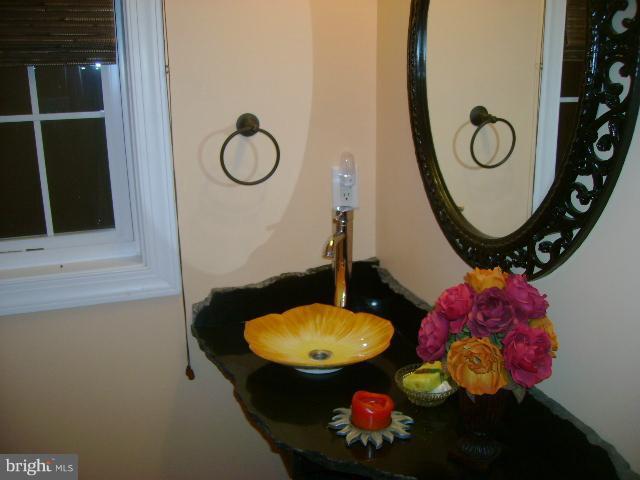 181 French Road Shenandoah Junction, WV 25442 - Photo 26 of 27 1/2 bath Hall