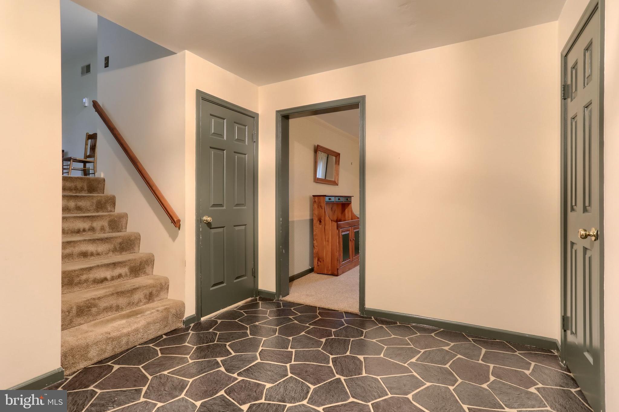 46 Cherokee Road Willow Street, PA 17584 - Photo 3 of 24 Entry Way