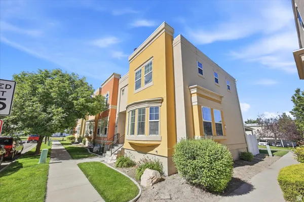 $400,000 | 1546 South 850 West, Woods Cross, UT 84087