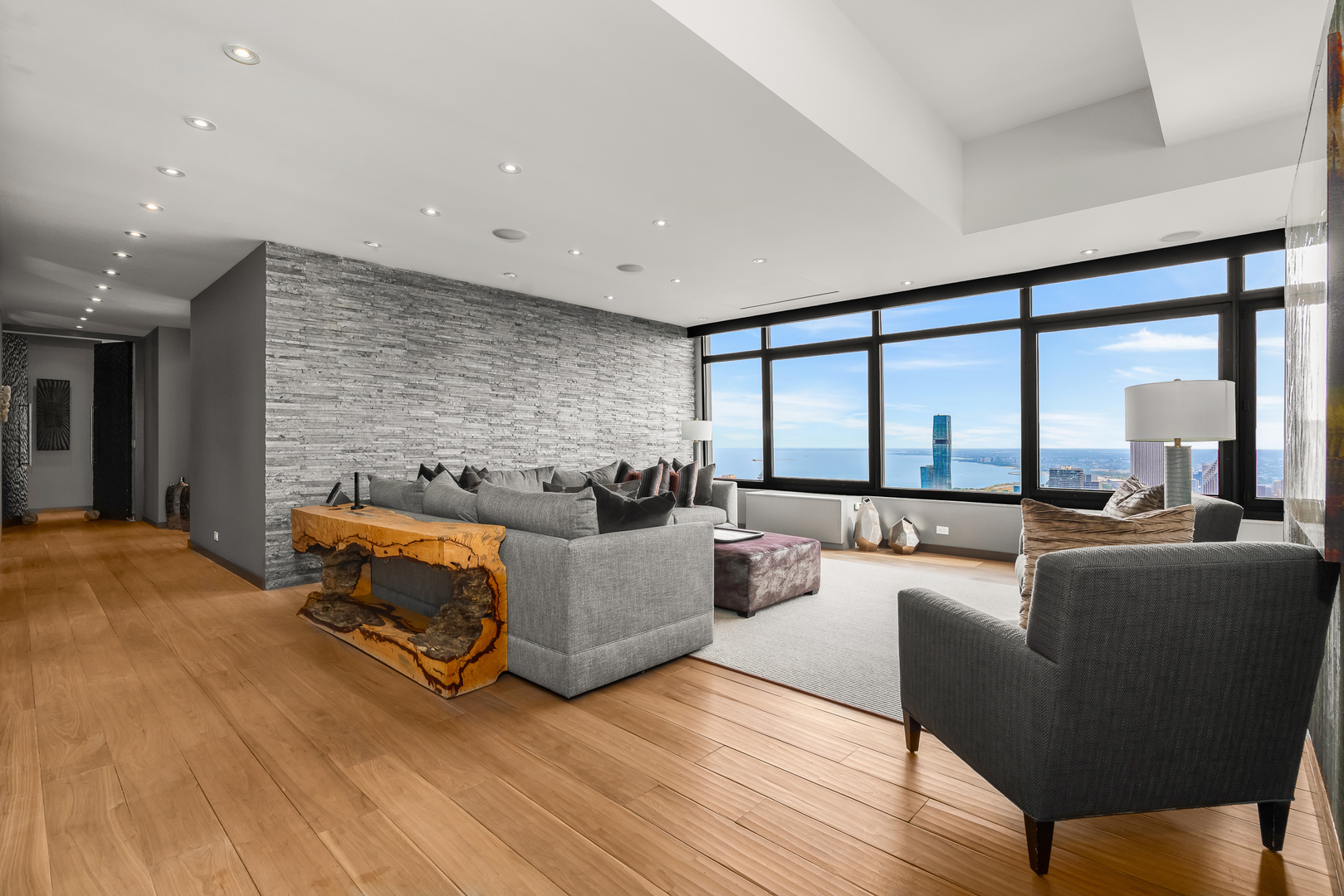 175 East Delaware Place, Unit 9210 Chicago, IL 60611 - Photo 6 of 66