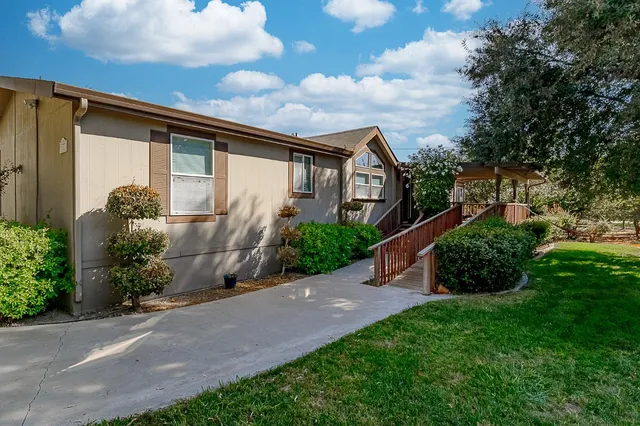 $2,299,900 | 6613 Woodland Avenue, Modesto, CA 95358