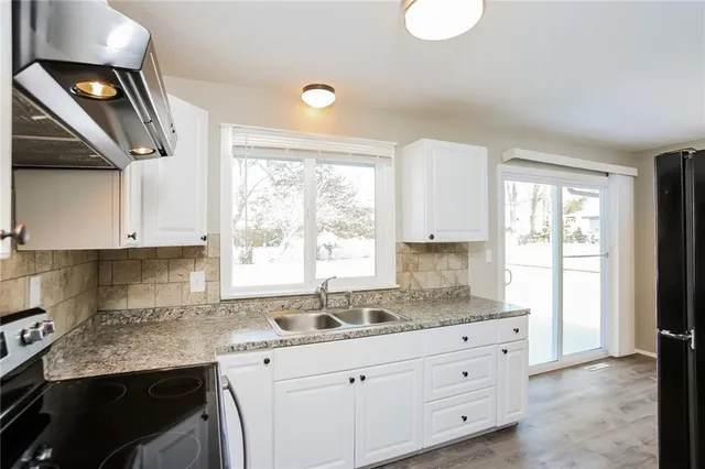 $1,590 | 9306 Fairwood Drive, Kansas City, MO 64138