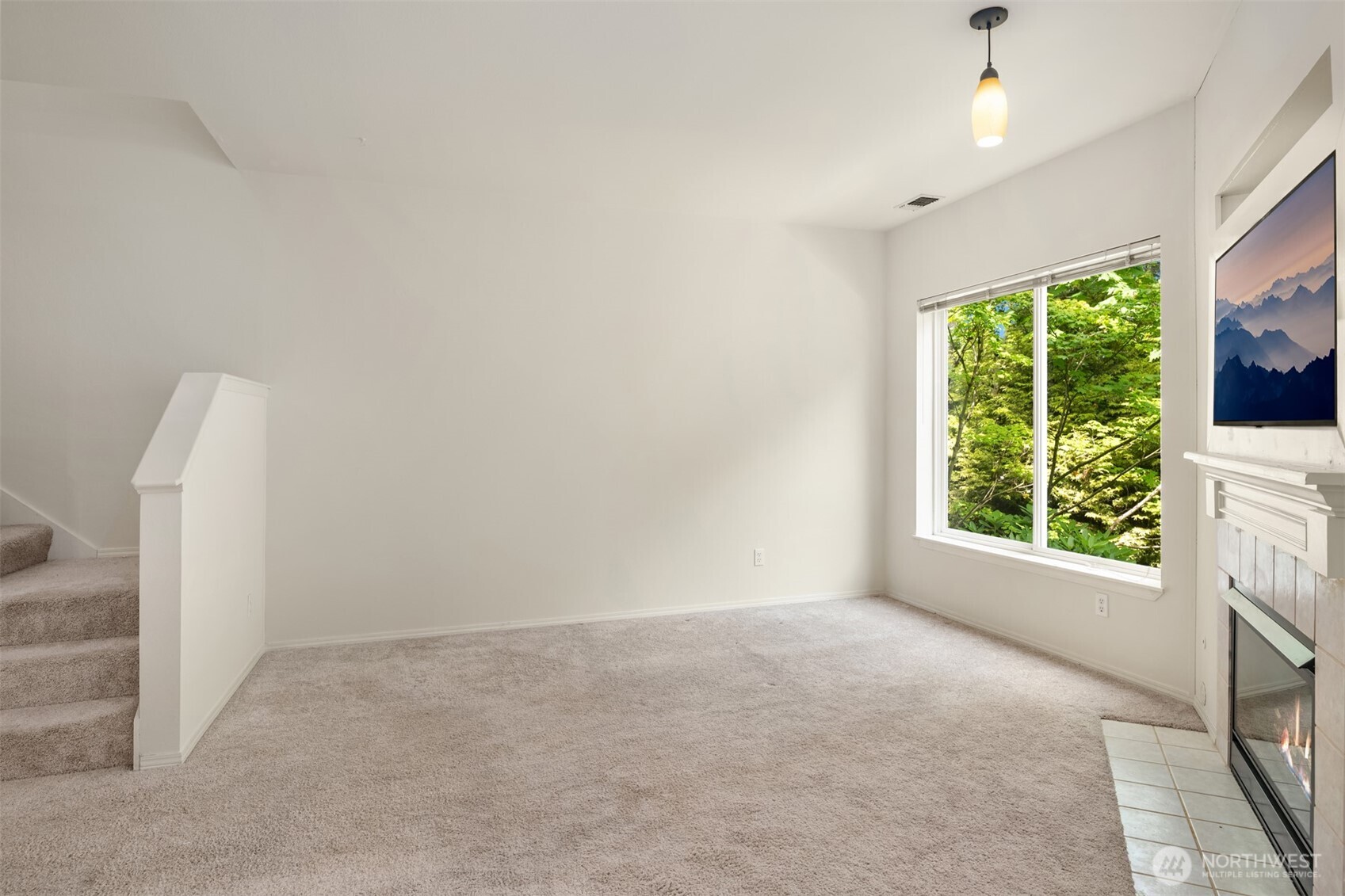12113 Northeast 172nd Place, Unit J202 Bothell, WA 98011 - Photo 10 of 34
