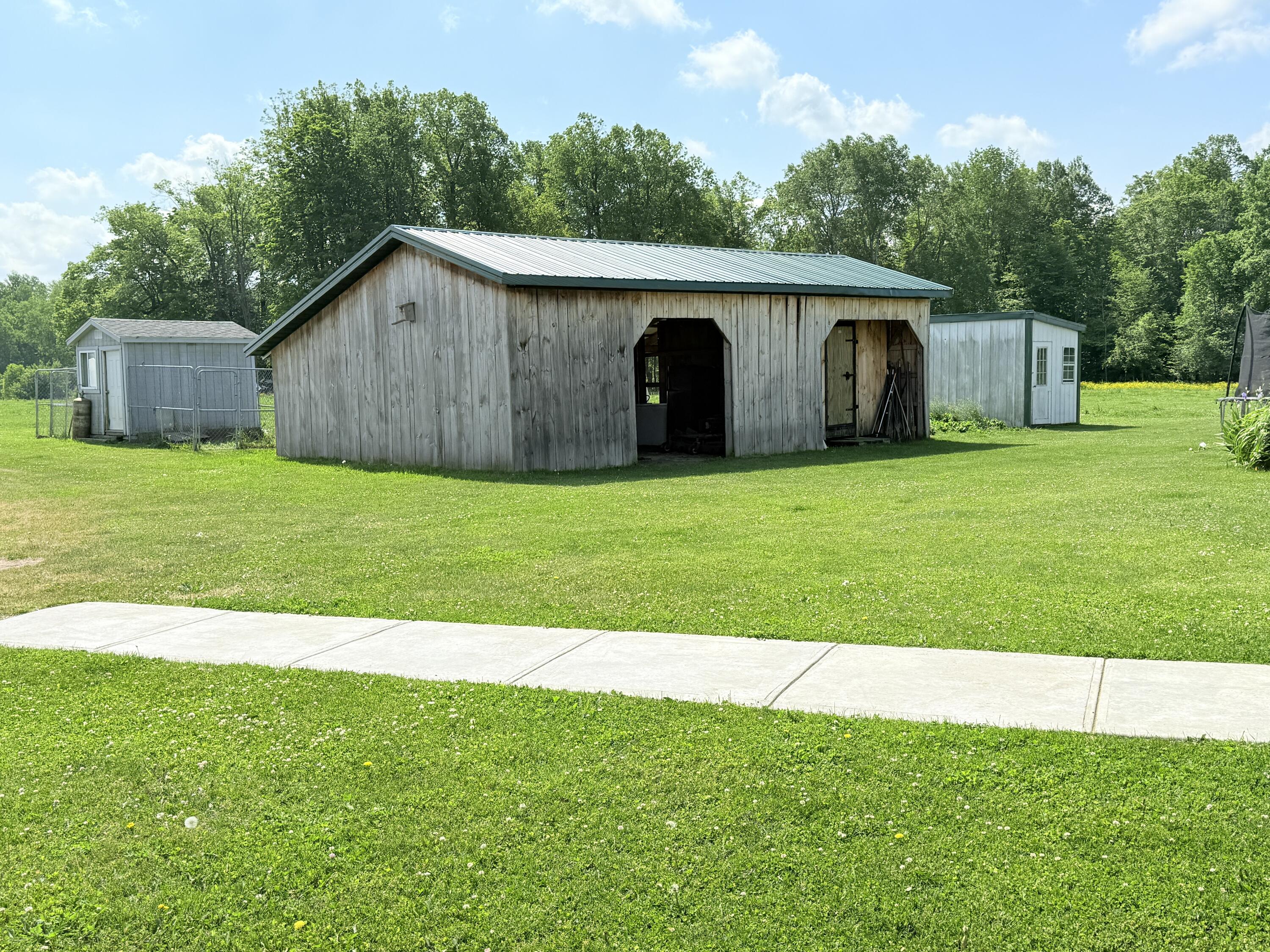 21576 Patterson Road, Unit OPTION B Tustin, MI 49688 - Photo 10 of 13 IMG_0821