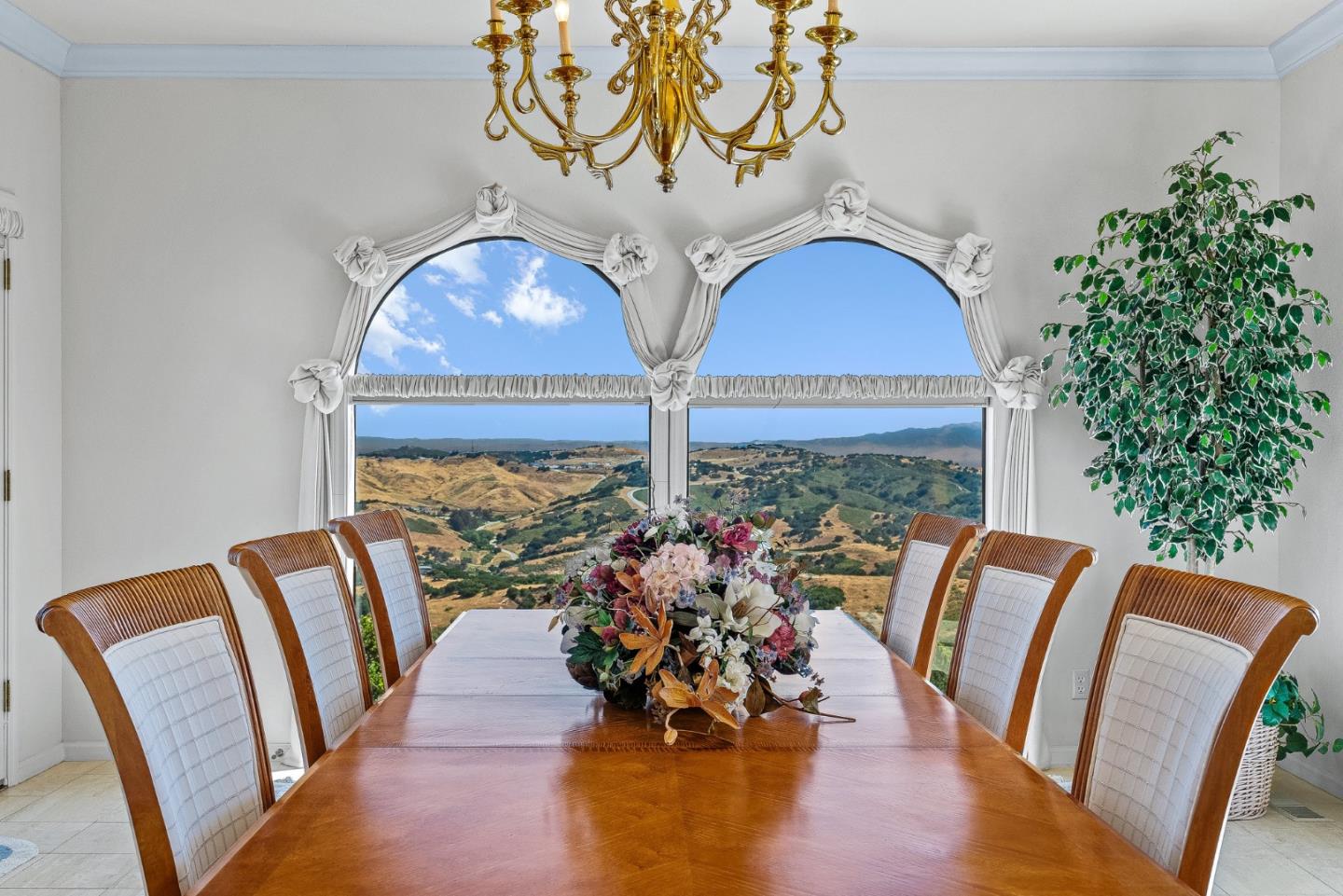 25611 Whip Road Monterey, CA 93940 - Photo 9 of 29